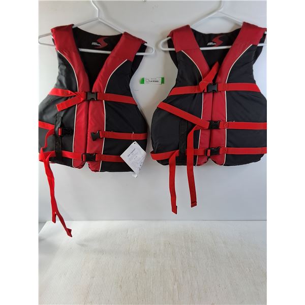 (2) Sport Dimension Life Preservers