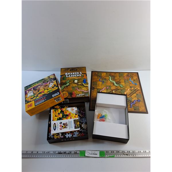 550 pc Kodak Premium Puzzles and Snakes & Ladders Game