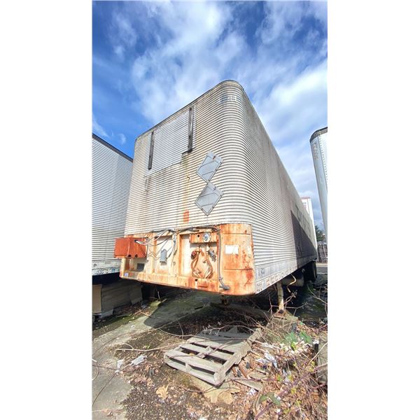 FRUEHAUF 53FT TRAILER WITH CONTENTS  *PARTS ONLY, MUST TOW, REQUIRES PROPER TRANSPORTATION*
