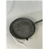Image 5 : 2 Vintage 12.5" Diam Fruit Baskets & Vintage 11" Swain Cast Iron Pan