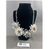 Image 1 : Vintage Acrylic Clear & Opaque Flower Necklace