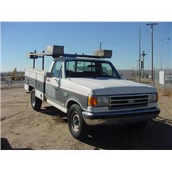 FORD F250 UTILITY TRUCK, s/n 1FTEF25N5KKA21499