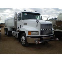 MACK CH613 4,000 GALLON T/A WATER TRUCK, s/n 1M1AA13Y6WW093251