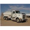 Image 1 : PETERBILT 377 4,000 GALLON T/A WATER TRUCK, s/n 1XPCD29X8LD281019