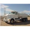 Image 2 : PETERBILT 377 4,000 GALLON T/A WATER TRUCK, s/n 1XPCD29X8LD281019