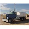 Image 2 : MACK RWL788LST SUPERLINER 4,000 GALLON T/A WATER TRUCK, s/n RWL788LST55212