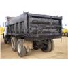 Image 2 : INTERNATIONAL S2200 T/A DUMP TRUCK, s/n DF227JGB26964