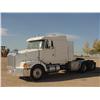Image 2 : VOLVO WIA-64-TTES T/A TRUCK TRACTOR, s/n 4U1WDBGF4SN688404