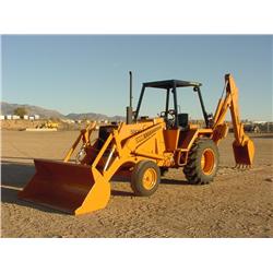 CASE 580C LOADER BACKHOE, s/n 9003114