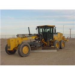 JOHN DEERE 772D MOTOR GRADER, s/n DW772DX598681