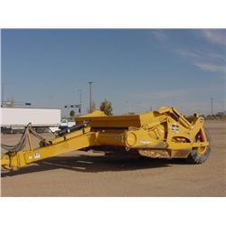 JOHN DEERE 1512E PULL TYPE 15 YD. EJECTOR SCRAPER, s/n T81512E050102