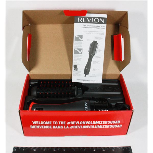 REVLON ONE-STEP VOLUMIZER
