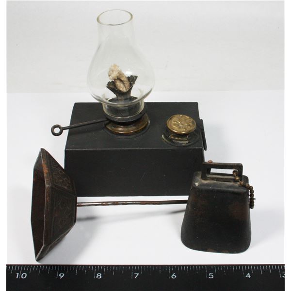 LOT OF 3 VINTAGE TRINKETS/ LETTER HOLDER