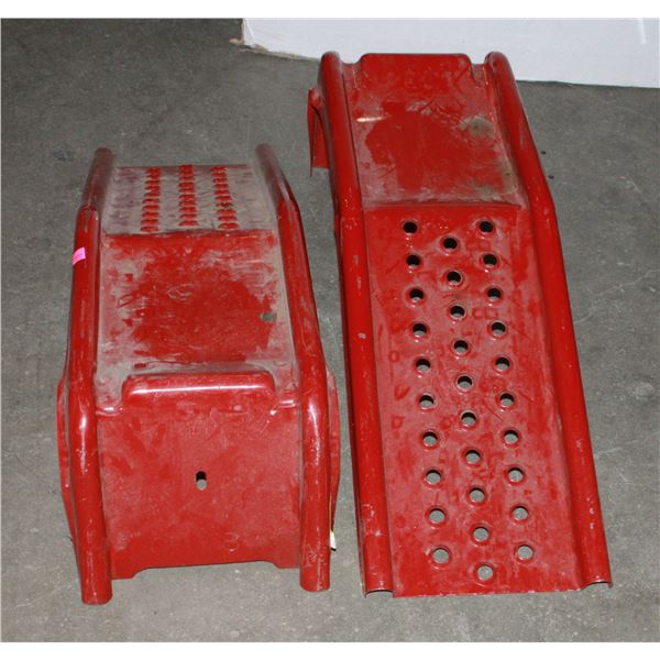 HEAVY DUTY STEEL VEHICLE RAMPS, FOR OIL CHANGES OR