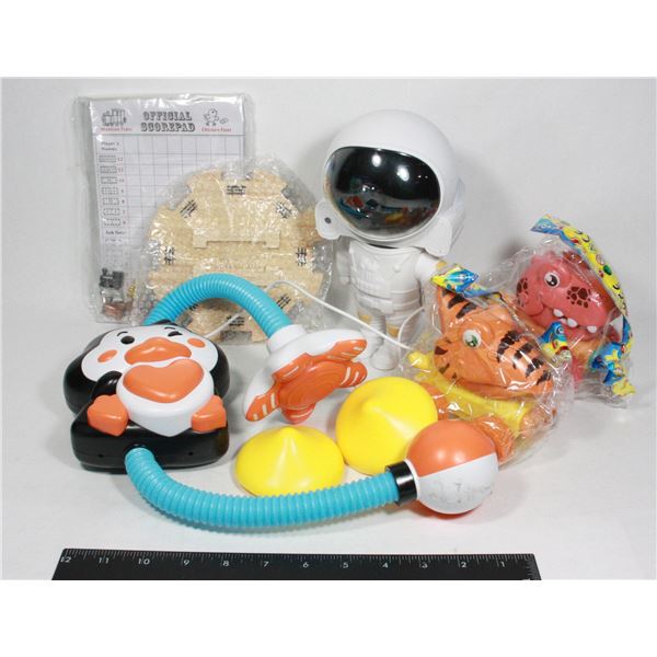 LOT OF KIDS FUN AND GAMES, SPACEMAN LIGHT