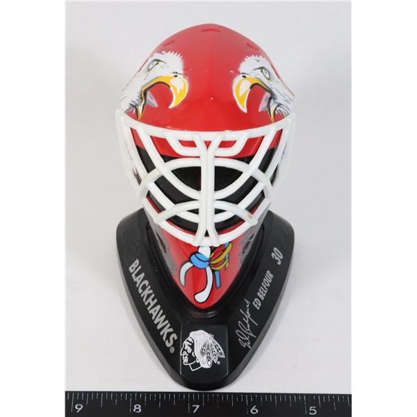 BLACK HAWKS ED BELFOUR NHL MINI HELMET
