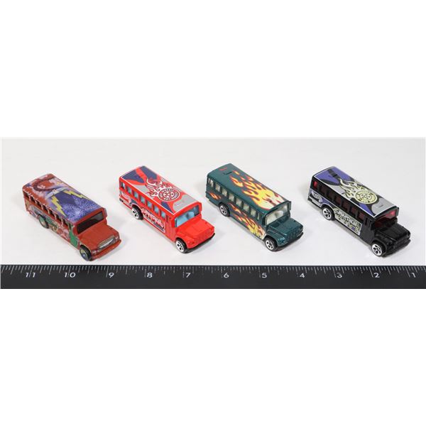 4 "HOTWHEELS" BUSSES