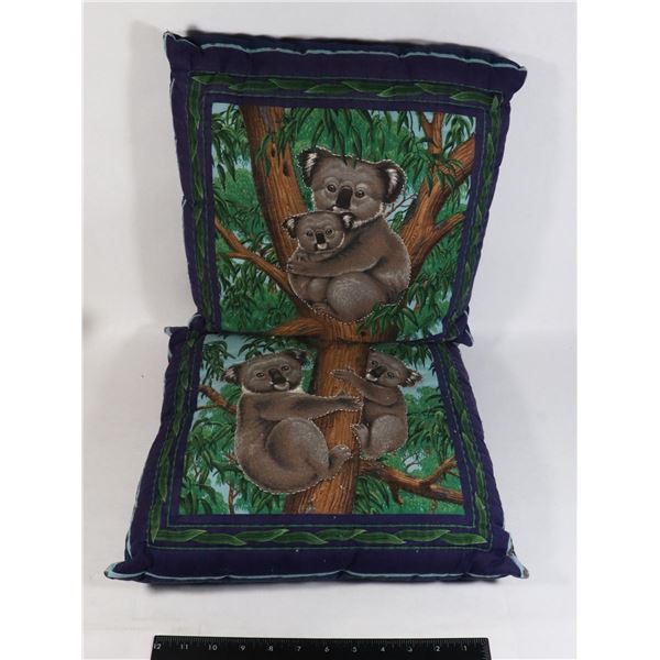 TWO DECORATIVE THROW PILLOWS