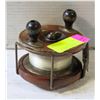 Image 1 : COLLECTIBLE PEETZ FISHING REEL 4"