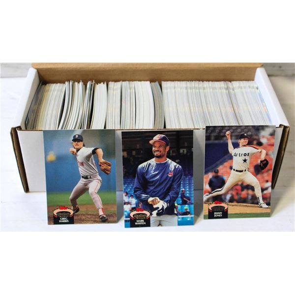 BASEBALL CARDS MLB