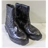 Image 1 : MEN'S LEATHER BOOTS- SIZE 10- NEW- MADE IN CANADA