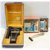 Image 1 : VINTAGE RAZORS/SHAVING ITEMS