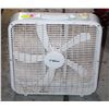 Image 1 : HAWAIIAN BREEZE 20" BOX FAN