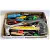 Image 1 : FLAT OF MISC. HAND TOOLS