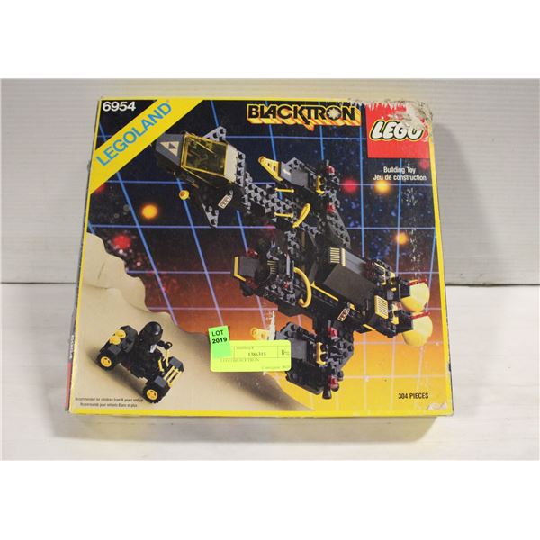 EMPTY 1987 LEGO BLACKTRON VINTAGE BOX W/MISC PCS