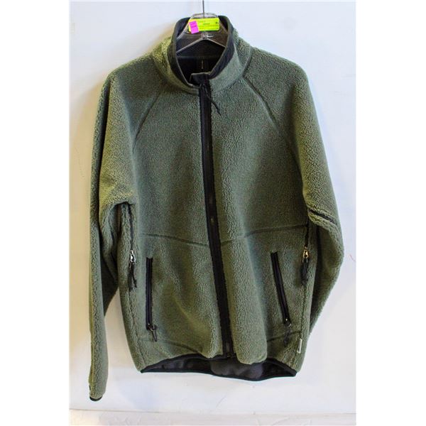 MOUNTAIN EQ. CO-OP MENS MED. FLEECE JACKET