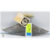Image 1 : 1982 INUK HANDMADE ULU KNIFE 8220-545