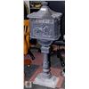 Image 1 : METAL FREE STANDING MAILBOX H-46"
