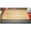 Image 1 : BUTCHER BLOCK 23" X 14"