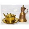 Image 1 : MINI BRASS TEAPOTS