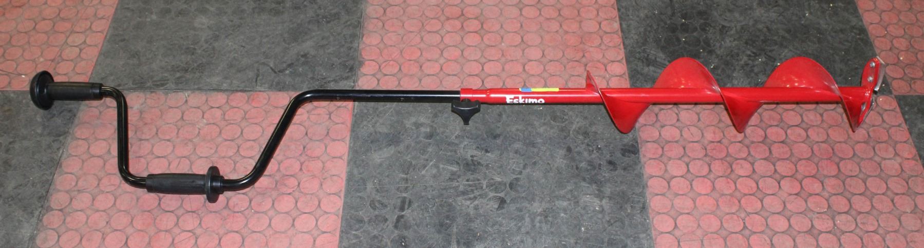 RED ESKIMO MANUAL HAND AUGER