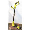 Image 1 : 18 VOLT RYOBI TRIMMER/BATTERY/CHARGER