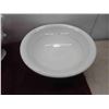 Image 2 : Vintage Basin, 2 Pitchers, Lid