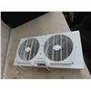 Image 4 : 3 Window Fans 