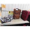 Image 1 : Tracker Duffle/Carry on, Suit Cases