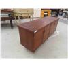 Image 2 : Credenza 27'' x 60'' x 18'' 