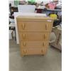 Image 1 : Dresser 4 Drawer 46'' x 32'' x 18'' 