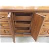 Image 7 : Dresser 31'' x 64'' x 19'' 