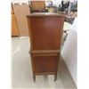 Image 2 : Antique Wood Dresser 53'' x 38'' x 19'' 