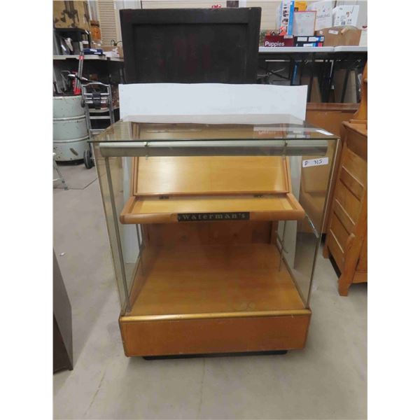 Watermens Store Display Case 42'' x 24'' x 23'' - One Side