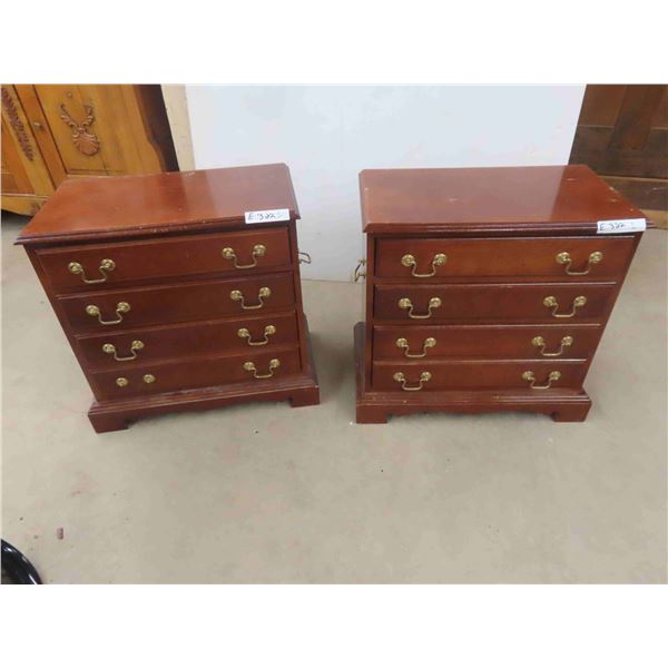 (2) 4 Drawer Night Stands / End Tables 22'' x 22'' x 12'' 