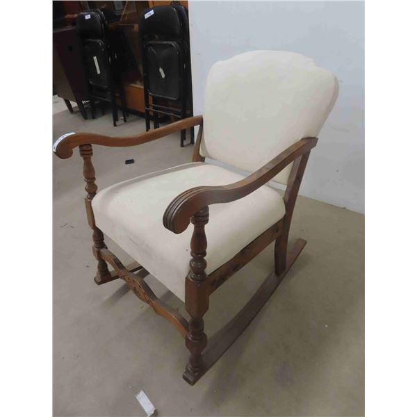 Rocking Chair 