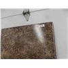 Image 3 : Counter Top 25'' x 69'' 