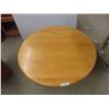 Image 2 : Coffee Table 16'' H x 41'' Across 