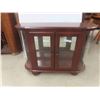 Image 1 : China Cabinet with Curved Side Glass Panels 29 