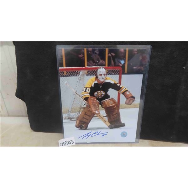 Signed Gerry Cheevers 8'' x 10'' Photo with COA